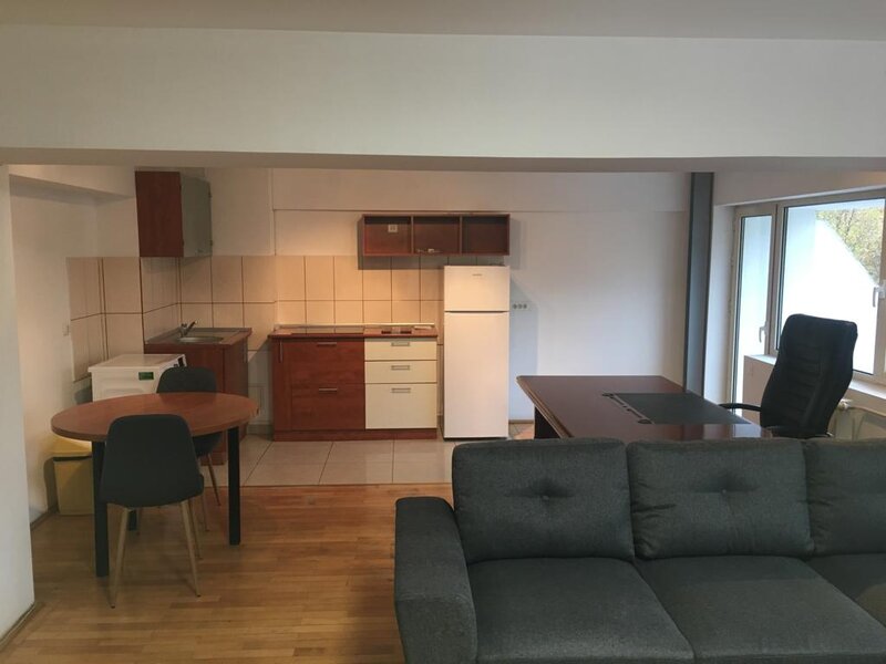 Unirii, ultracentral.