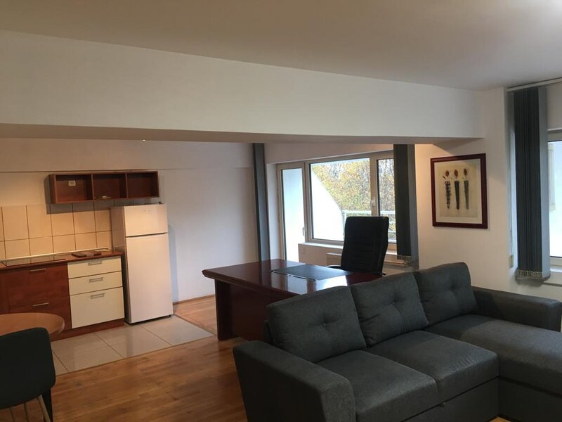 Unirii, ultracentral.