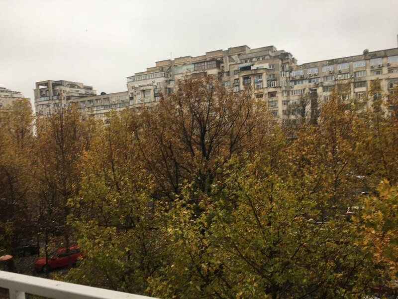 Unirii, ultracentral.